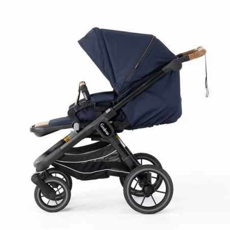 Emmaljunga NXT Istuin Flat 3.0 MY23 - Outdoor Navy 2 Emmaljunga NXT Istuin Flat 3.0 MY23 - Outdoor Navy - Image 2