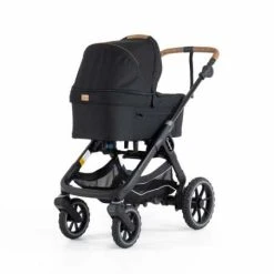 Paketti - Emmaljunga NXT90F 3.0 MY23 Yhdistelmävaunut - Outdoor Black, Flat Istuimella -Emmaljunga Shop paketti emmaljunga nxt90f 30 my23 yhdistelmaevaunut outdoor black flat istuimella 3