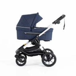 Paketti - Emmaljunga NXT90F Silver 3.0 MY23 Yhdistelmävaunut, Lounge Navy, Flat Istuimella 14 Paketti - Emmaljunga NXT90F Silver 3.0 MY23 Yhdistelmävaunut, Lounge Navy, Flat Istuimella -Emmaljunga Shop paketti emmaljunga nxt90f silver 30 my23 yhdistelmaevaunut lounge navy flat istuimella 4